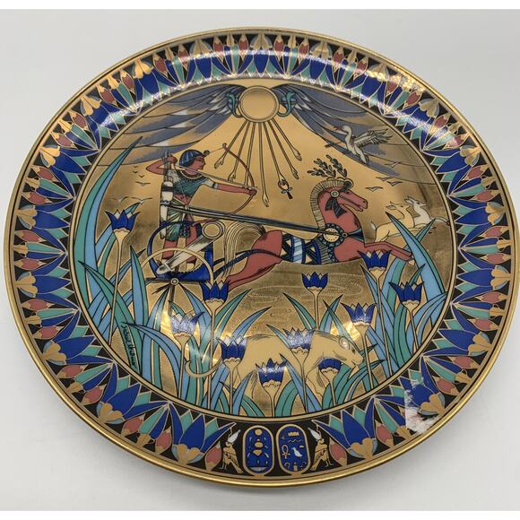 Vintage Gloria Fine Porcelain Bayreuth Dull Gold 24Kt Konig Tutenchamum Plates 3 - Picture 7 of 9